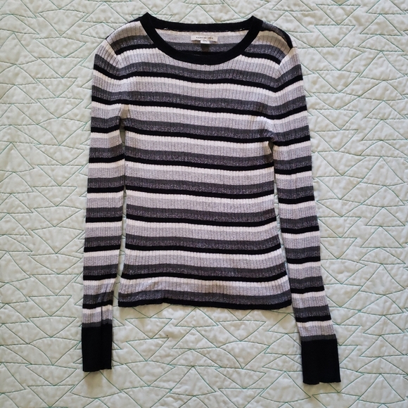 American Eagle Outfitters Sweaters - American Eagle Gray Black White Striped Lightweight Ribbed Sweater